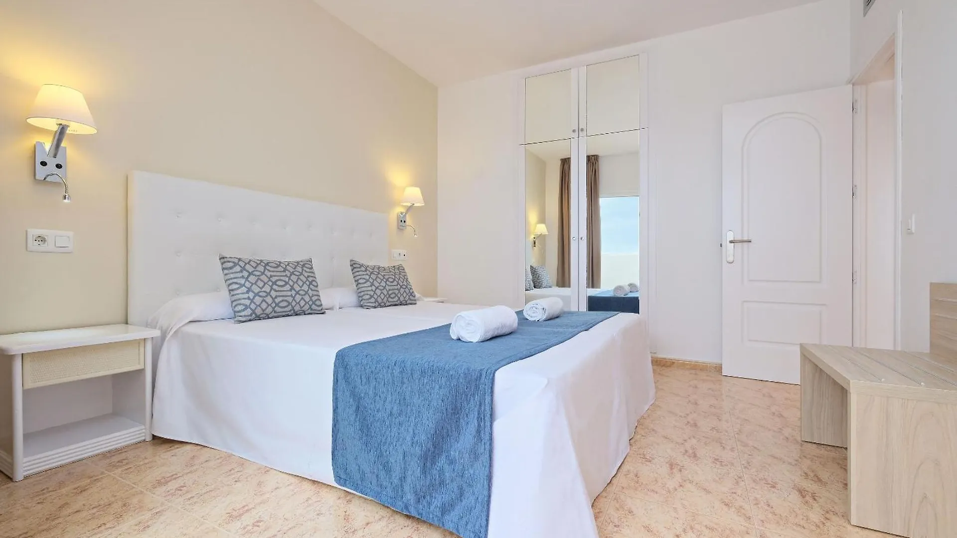 Hotel Moon Dreams Marina Parc Na Macaret Spain